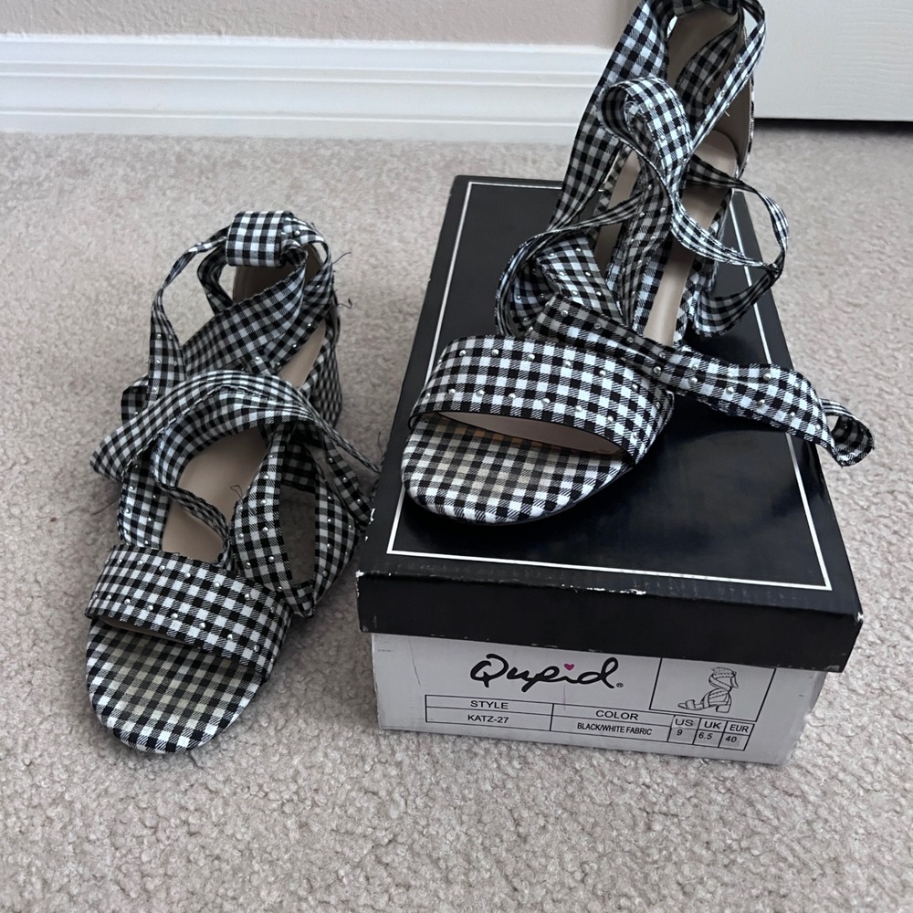 Qupid Gingham Studded Lace Up Block Heel Sandals Black White‎ Womens 9